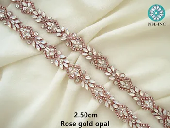 (1 KIEMAS) puošnios nuotakos siuvimo silver rose gold crystal kalnų krištolas aplikacijos, apdailos geležies vestuvių suknelė WDD0918