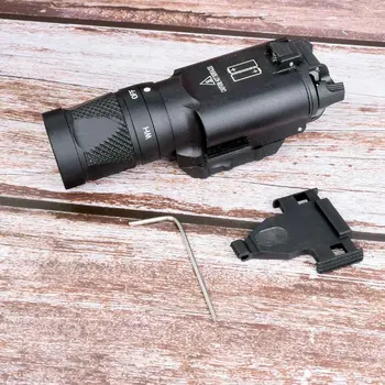 Medžioklės akyse X300 Serija X300V Šviesos diodų (LED Infraraudonųjų spindulių Naktinis Matymas Ginklas Šviesos Glock 17 18C Pistoletas Skautų Šviesos Tinka 20mm Geležinkelių